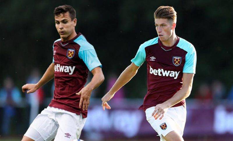 以绝对优势 以绝对优势