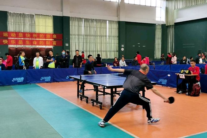 动快乐的同 动快乐的同