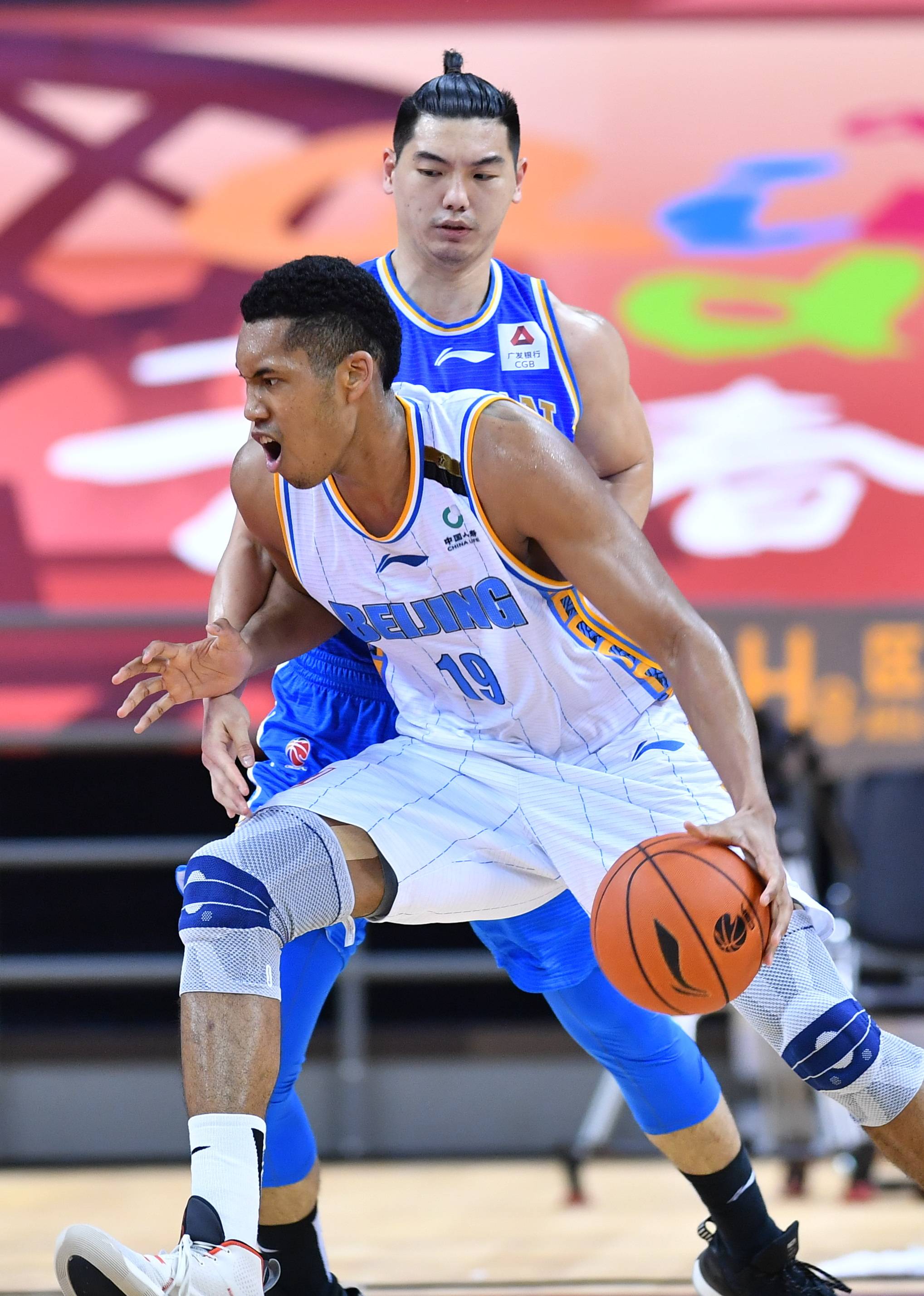 首以盼的这 首以盼的这